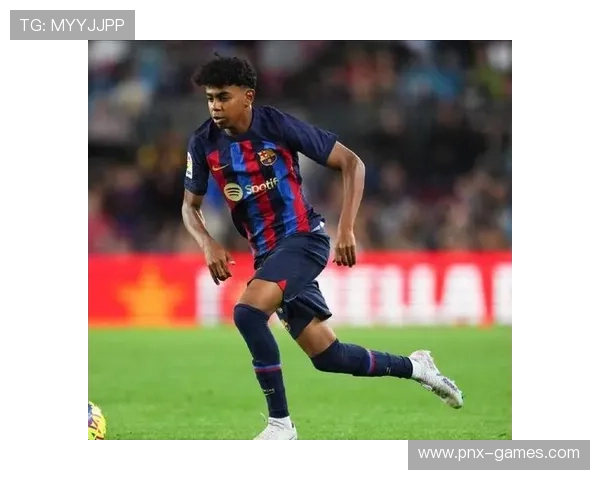 《欧洲杯贝林厄姆闪耀新星，未来足坛新希望崭露头角》