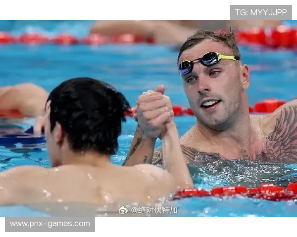 潘展乐与凯尔·查尔默斯再演巅峰对决，宿敌之争点燃泳坛战火
